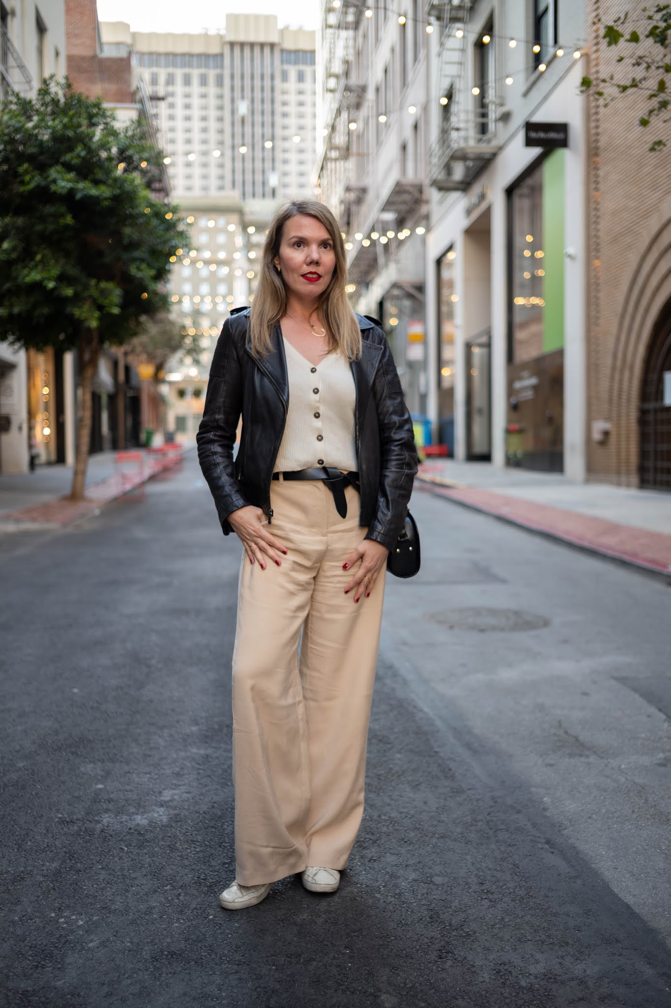 What to wear with wide-leg khakis - Cheryl Shops